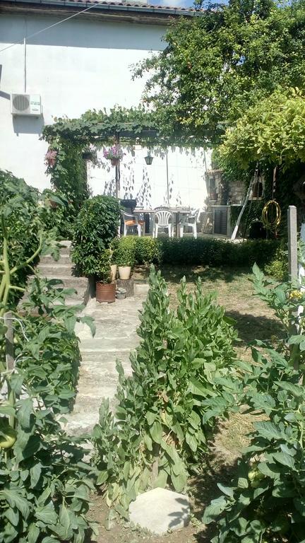 Retro - 19Th Century Guest House Balchik Exterior foto